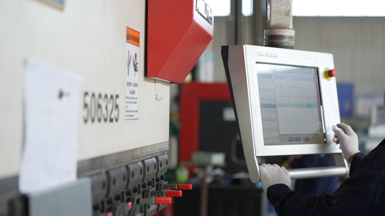 How to Plan Internal Component Layout for IP65 DIN Rail Enclosures