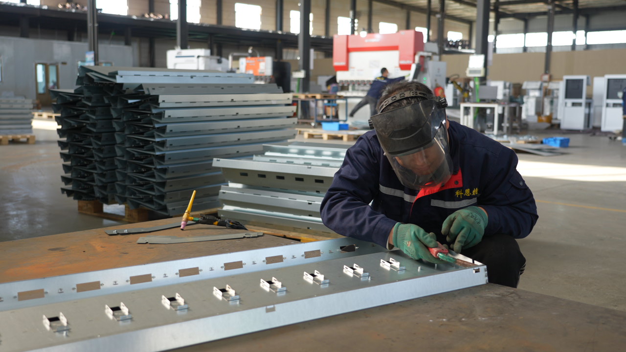 Managing Coatings, Cut Edges, and Welds on Outdoor Galvanized IP68 Enclosures